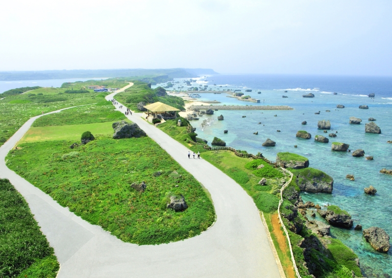 【1日1組限定✨ドローン空撮付】「東平安名崎」1dayフォトツアープラン/ビーチ&東平安名崎他・200カット・ヘアメイク&衣装込