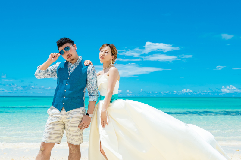 【各月先着5組・撮影日いつでもOK】シエロライトプラン★ビーチのみ40カット・ウェディングドレス&ヘアメイク(フルアテンド付き)