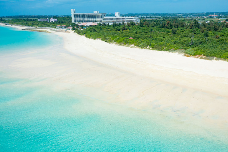 【シエロ卒花さん限定!】「おかえり」旅フォトプラン★プライベート感あるビーチ撮影に20カットデータ付き ※私服での撮影に限ります