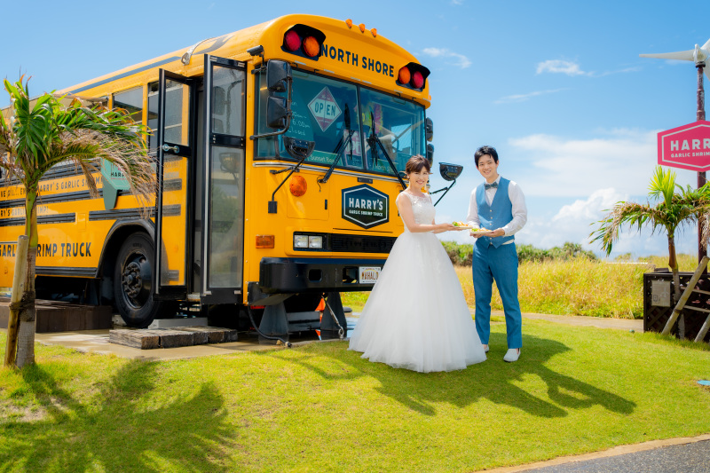 【旅するふたりの1⽇】宮古島まるごとロケーションプラン|観光×撮影でドレス+私服でアルファードで島を巡りながら⼣景まで同行撮影