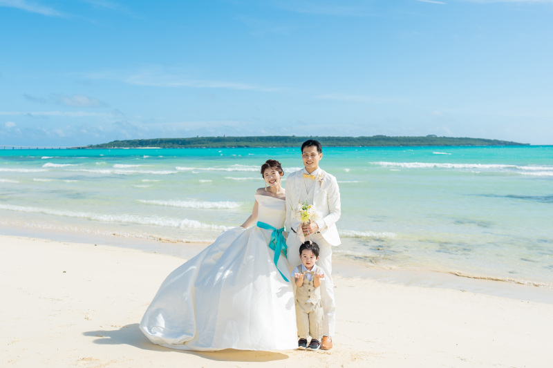 【お子様連れ歓迎*貸切スタジオ&ベビーシッター付】安心ファミリープラン ★ビーチ&ガーデン・150カット・ヘアメイク&ドレス込★