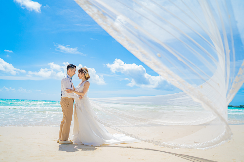 【船で⾏く幻の島・ユニの浜プラン】Tiktok で “天国に⼀番ビーチ” で注⽬のスポット!1⽇1組限定でふたりだけの思い出を