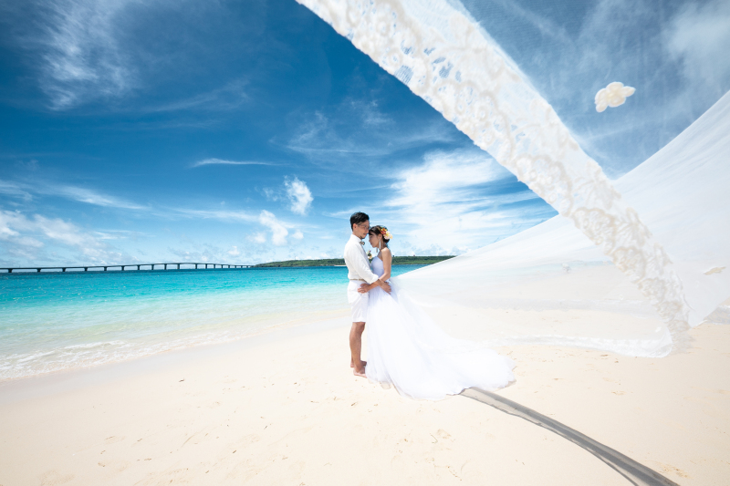 【土日祝アップ料金なし!撮影日いつでもOK】MIYAKOシンプルプラン★☆ビーチ&ガーデン・150カット・ヘアメイク&衣装込★☆