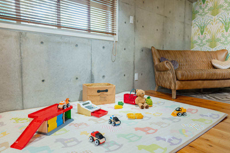 【お子様連れ歓迎*貸切スタジオ&ベビーシッター付】安心ファミリープラン ★ビーチ&ガーデン・150カット・ヘアメイク&ドレス込★