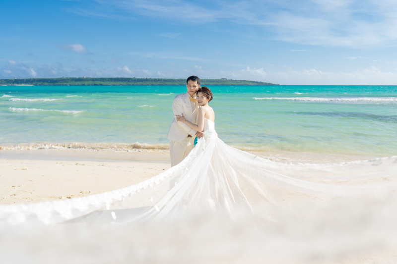 【お子様連れ歓迎*貸切スタジオ&デジタル台紙付】MIYAKOファミリープラン★ビーチ&ガーデン・150カット・ヘアメイク&衣装込