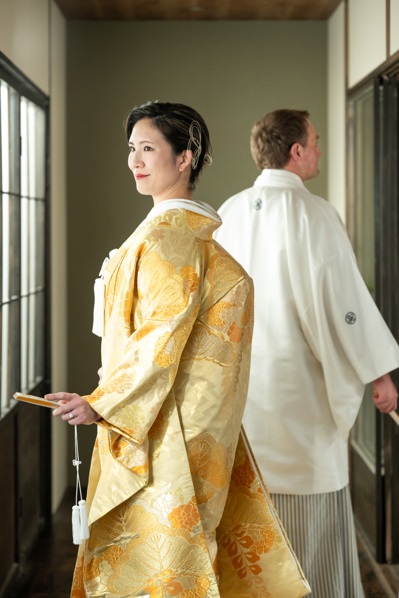 和装の魅力と二人の幸せな瞬