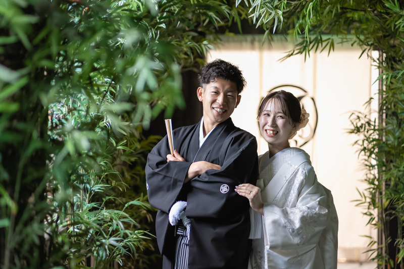 竹林での笑顔ショット