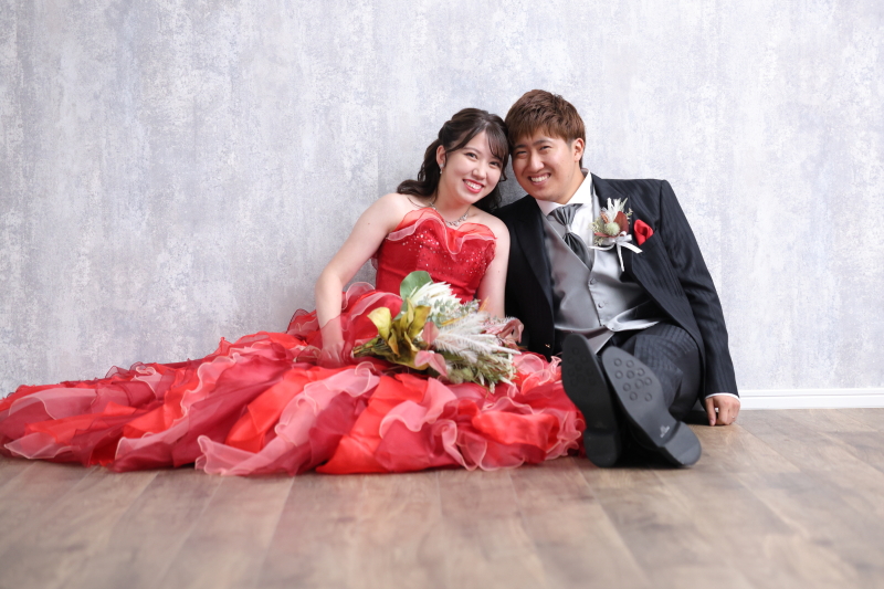 肩を寄せ合うお二人