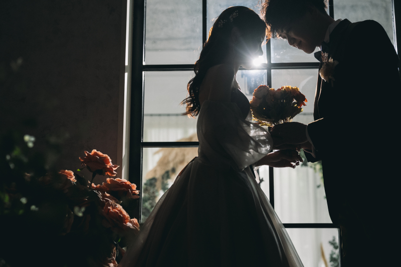 シルエットに刻む愛