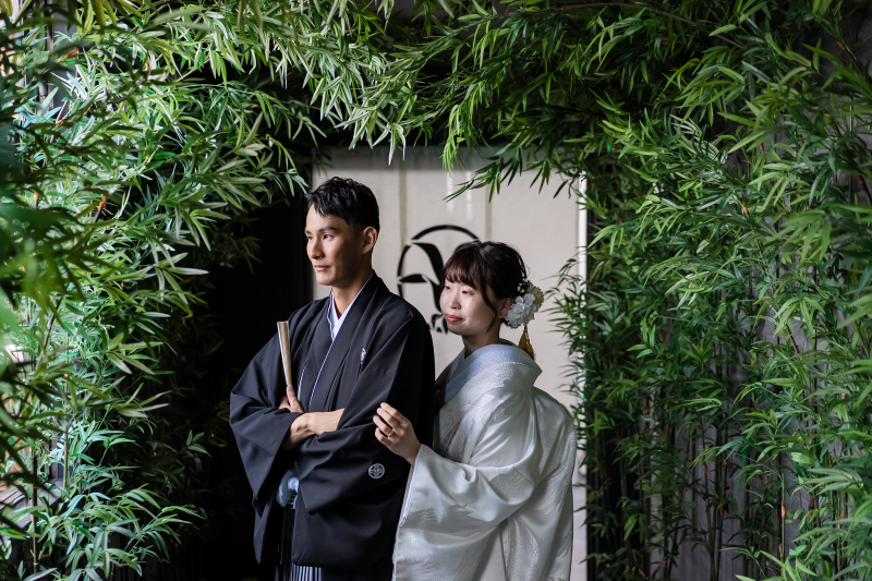 凛とした雰囲気で