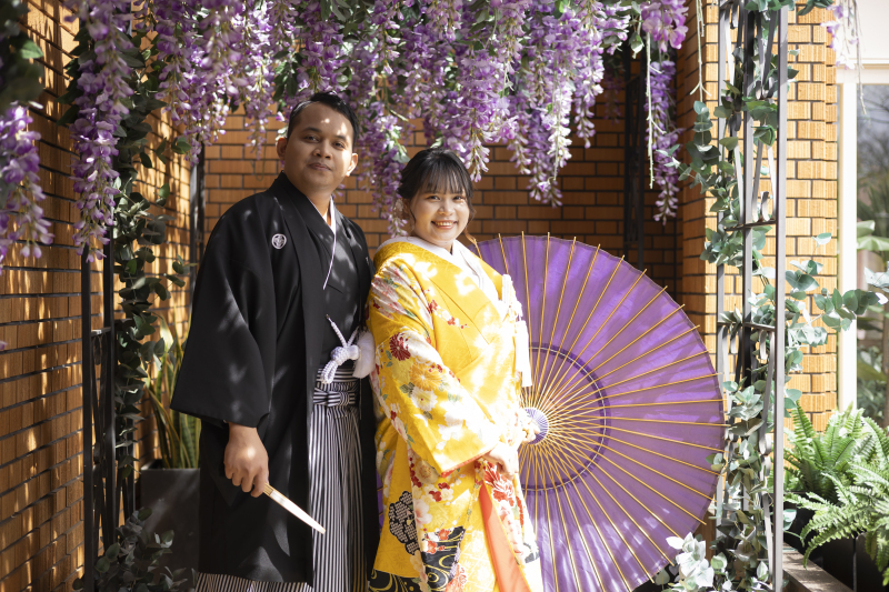 藤の香りに包まれて