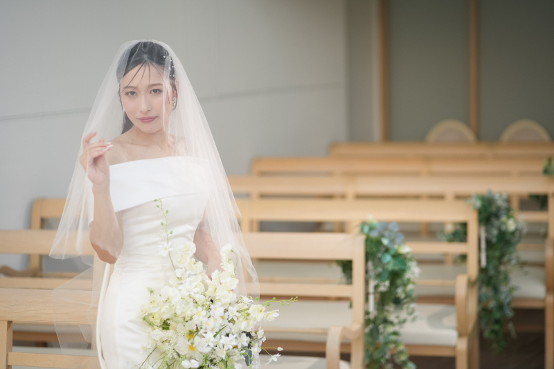花嫁の美しさを引き立てる一枚