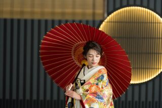 和装時番傘使用