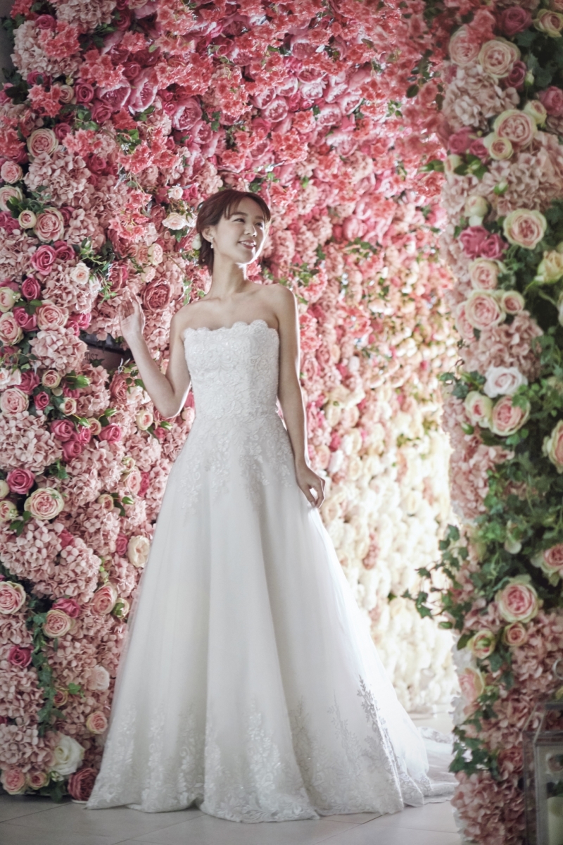 ガーデン付巨大スタジオで撮影