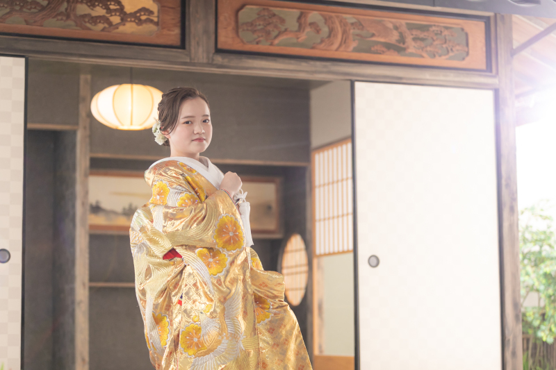 【カメラマン指名・私服写真付きプラン】和装1着プラン|全50カットデータ・花嫁ヘアメイク込※10月末迄の申込限定