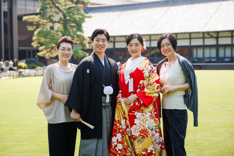 大切なご家族やゲストと共に撮影も叶う