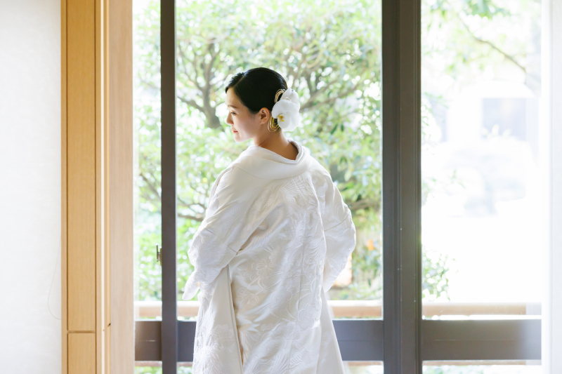 こだわりの衣裳・ヘアメイクで大切な一日を彩ります