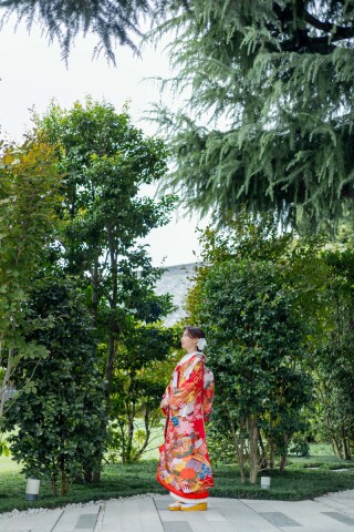 明治記念館_〈明治記念館〉都会の庭園で美しく