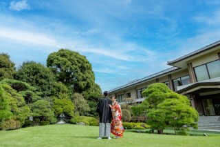 明治記念館_〈明治記念館〉都会の庭園で美しく