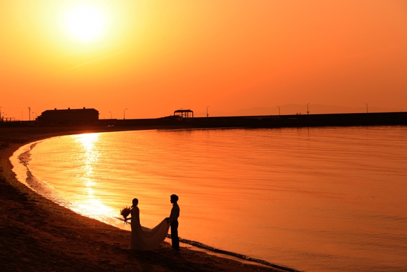 文字通り“茜色”