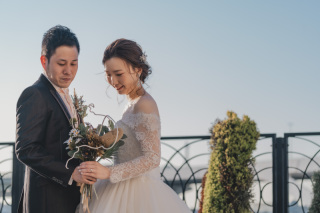 運命のドレスで叶えるチャペルフォトウェディング