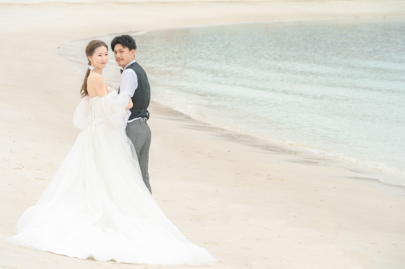 透き通るような海