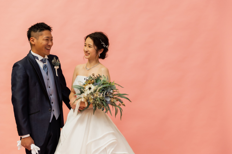 背景はあえてシンプルに。