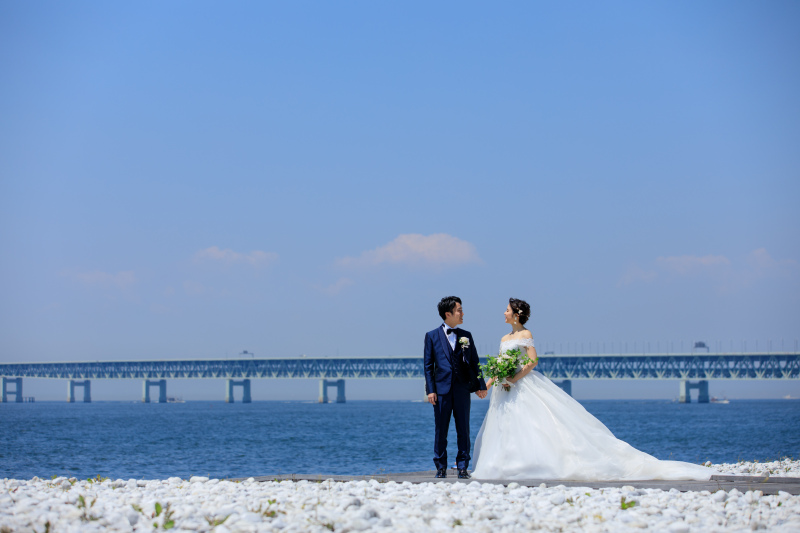 広い空と青い海。