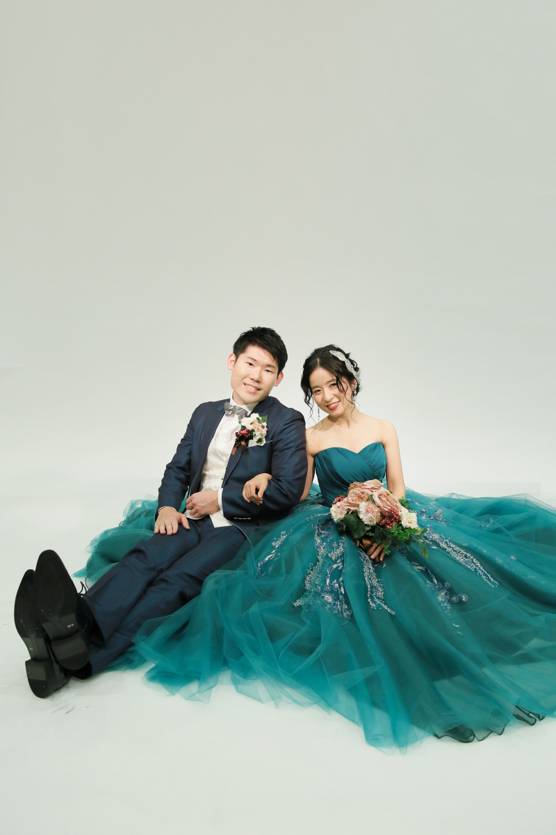 ターコイズグリーン