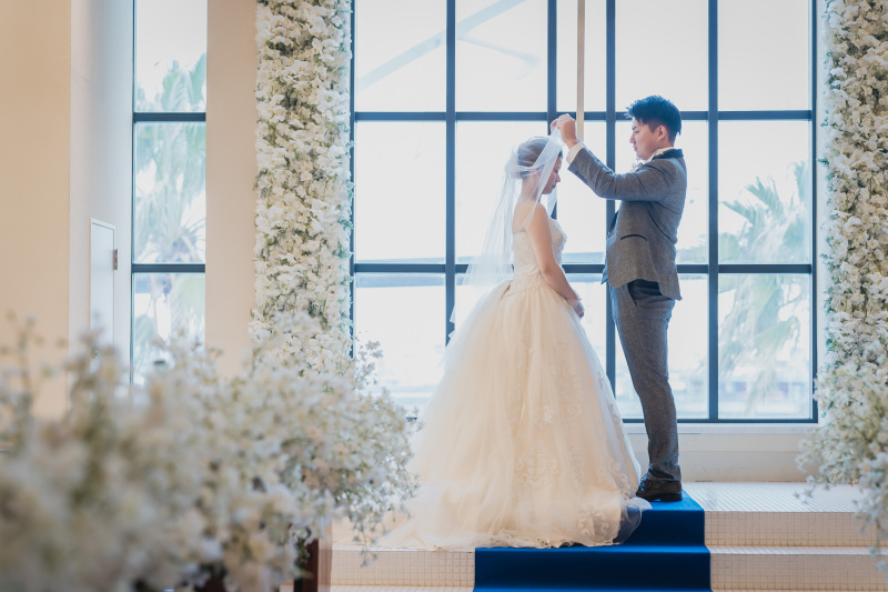 DRESS AND STYLESりんくう店_チャペルで撮影できる