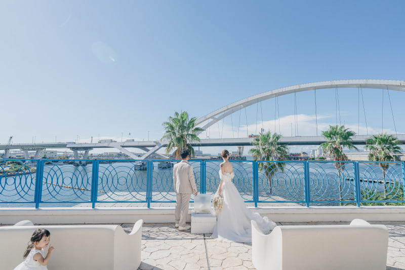 DRESS AND STYLESりんくう店_チャペルで撮影できる