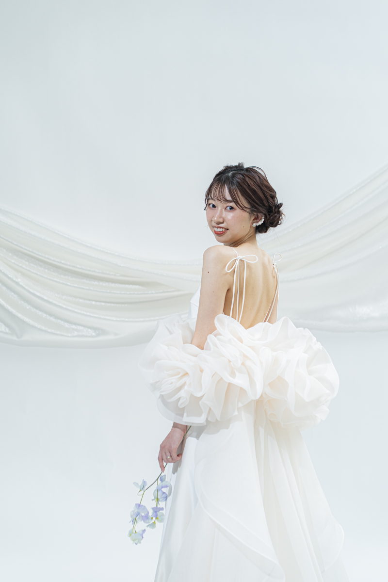 DRESS AND STYLESりんくう店_ウエディングドレスが豊富