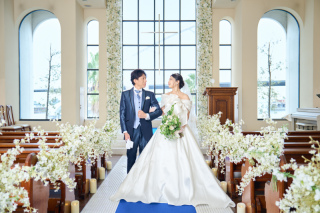 DRESS AND STYLESりんくう店_【選べる2会場】本物のチャペルでフォトウェディング