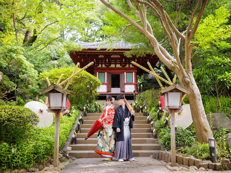 しっとり趣のある写真も。衣装やお二人に合わせた撮影を