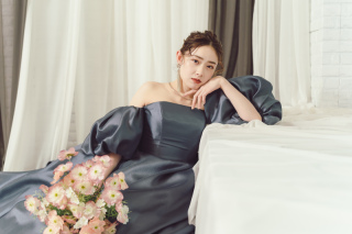 夢の【A by hatsuko endo】のカラードレスで写真が撮れる　100カットデータ付き　