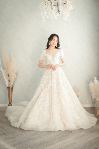 韓国ドレス　Sana by Drerich 