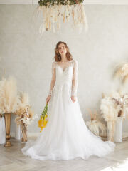 050254インポートロングスリーブチュールレースAライン