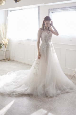 050994　モニークルイリエAラインノースリーブドレス9号