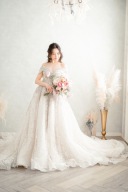 韓国風オフショルダードレス