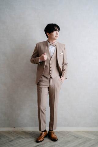 igrek　ライトブラウンタキシード