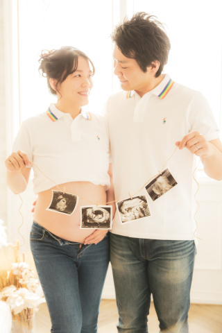 自然光たっぷり♪スタジオマタニティフォト♪