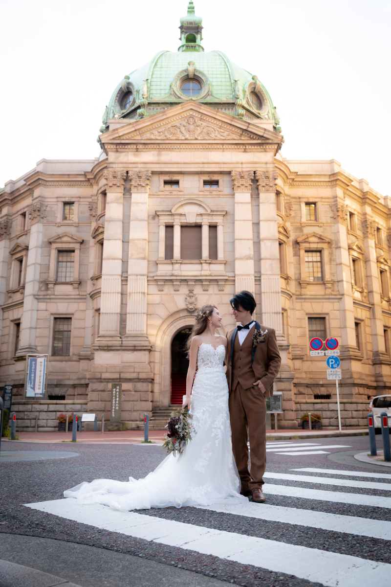 歴史博物館前！