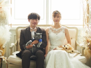 猫ちゃんと一緒に♡スタジオウェディング