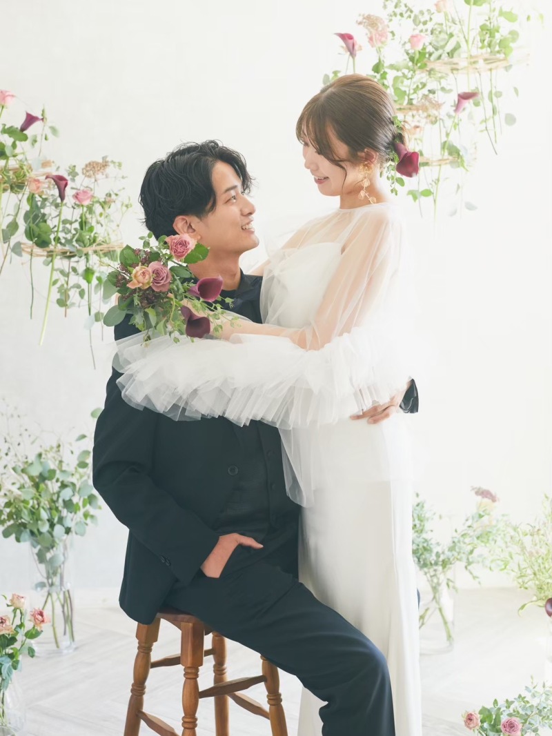 《ウォールデコレーション》大人かわいい装飾 ドレス・タキシード1着付き!衣装選びから撮影まで1日完結プラン!