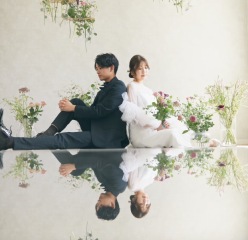 《前撮りの方必見》毎月3組限定で3日以内データ納品の特典付｜ドレス1着スタジオプラン｜衣装、美容、小物、データ付