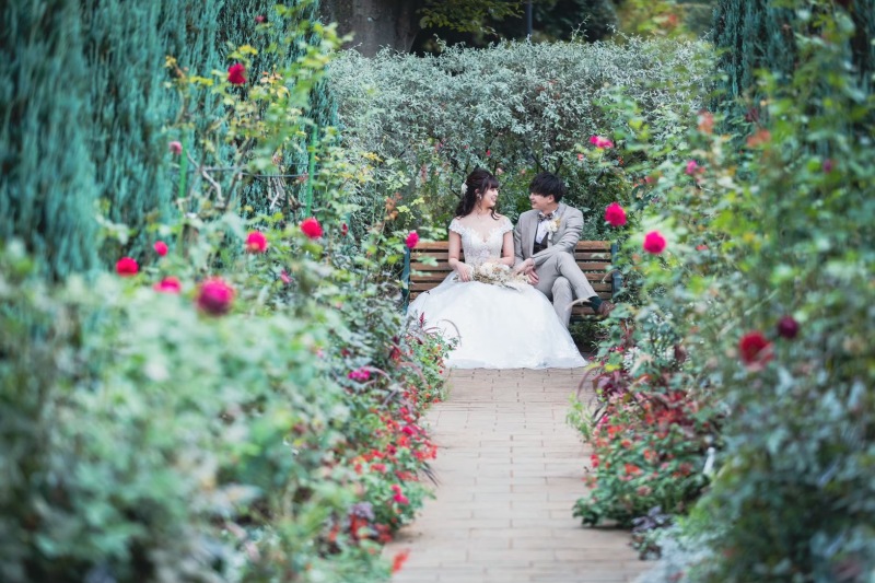 《港の見える丘公園プラン》ドレス・タキシード1着 店内どれでも選び放題のグレードアップなし!撮影申請料金など全て込み!