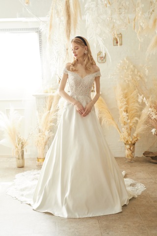 オフショルミカドシルクスレンダーAライン