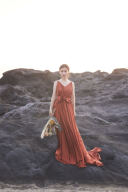 テラコッタカラードレス