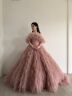 ふわふわモーヴピンクドレス
