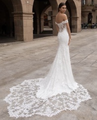 PRONOVIAS/SYRINX ao-wdrs-61011